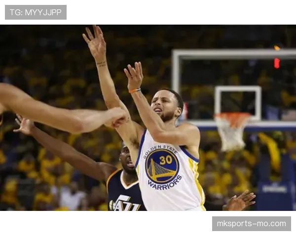 NBA二次起跳规则解析，为什么在抢篮板时直接起跳是违例的？